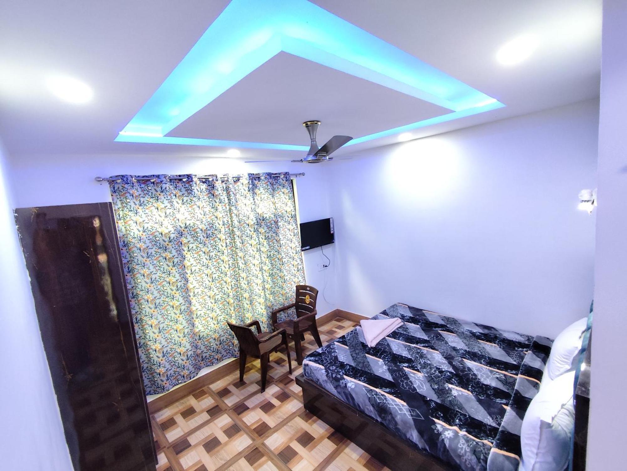 Hotel The Heaven Tree Srīnagar Exterior foto